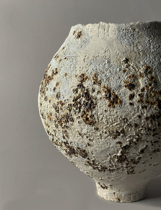 MOON .04